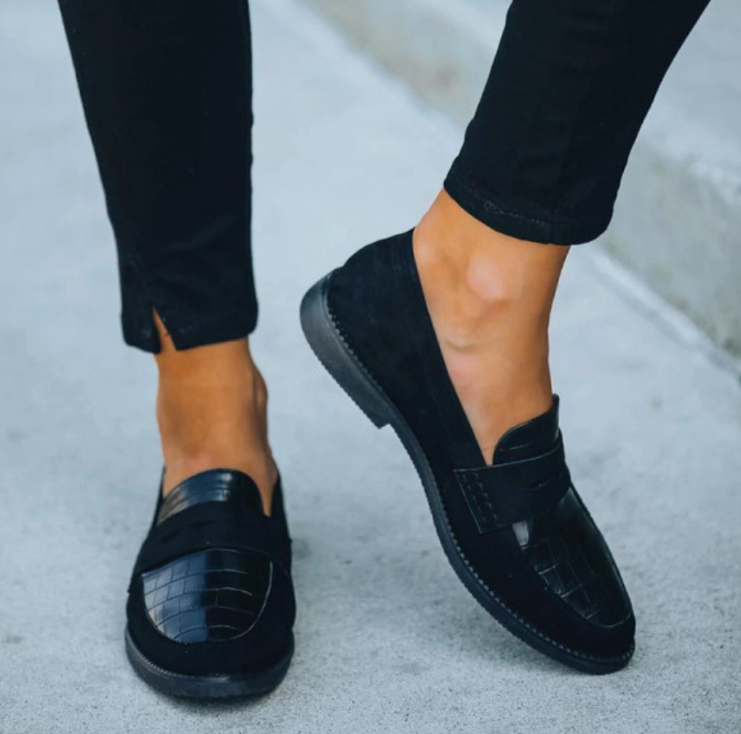Svarta damloafers – Elara