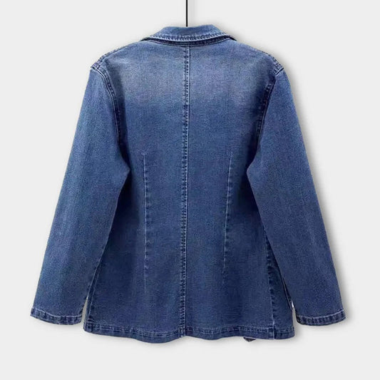 Damernas jeansblazer med elegant skärning – Nora höstutgåvan