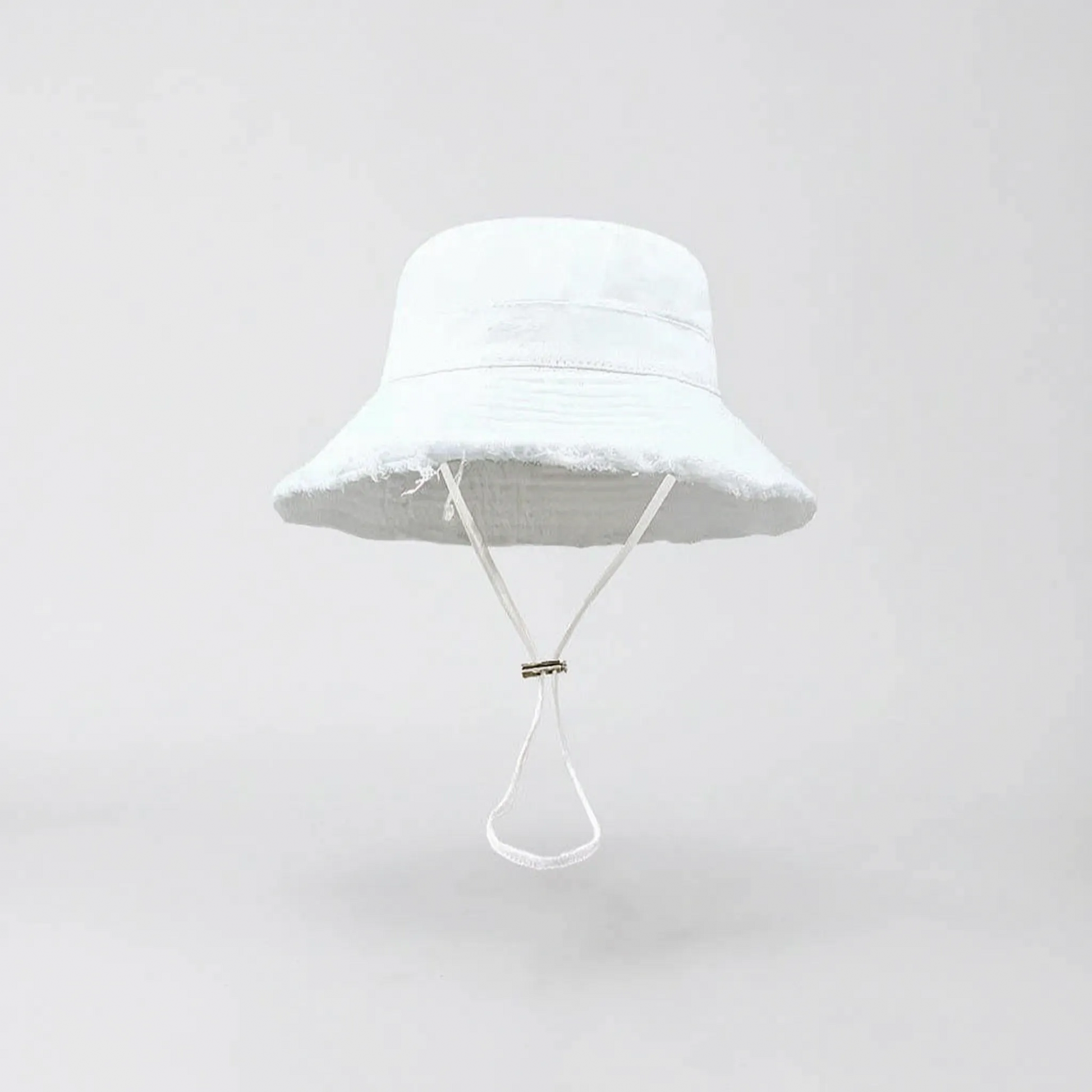 Bredbrättad Bucket Hatt - Fendora