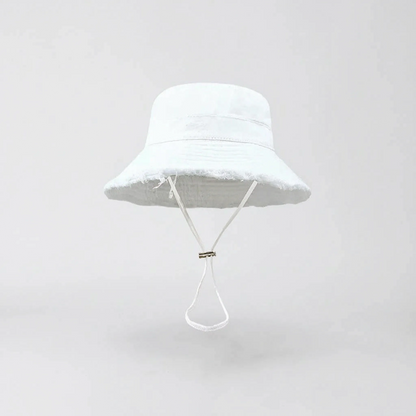 Bredbrättad Bucket Hatt - Fendora