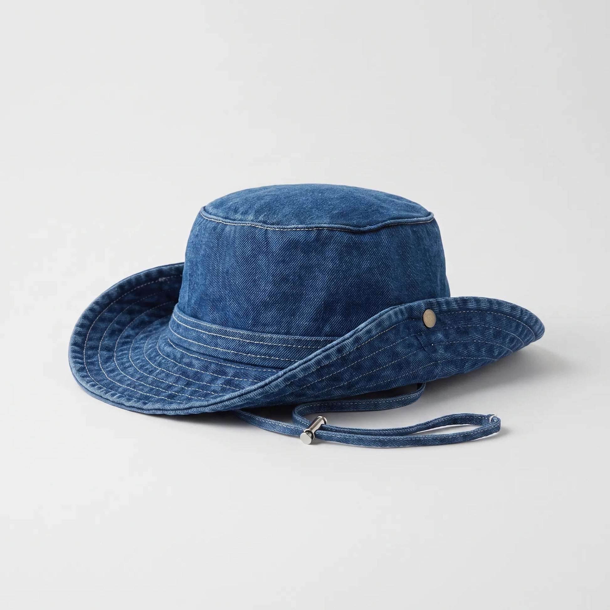 Bredbrättad jeanshatt - Peaknox