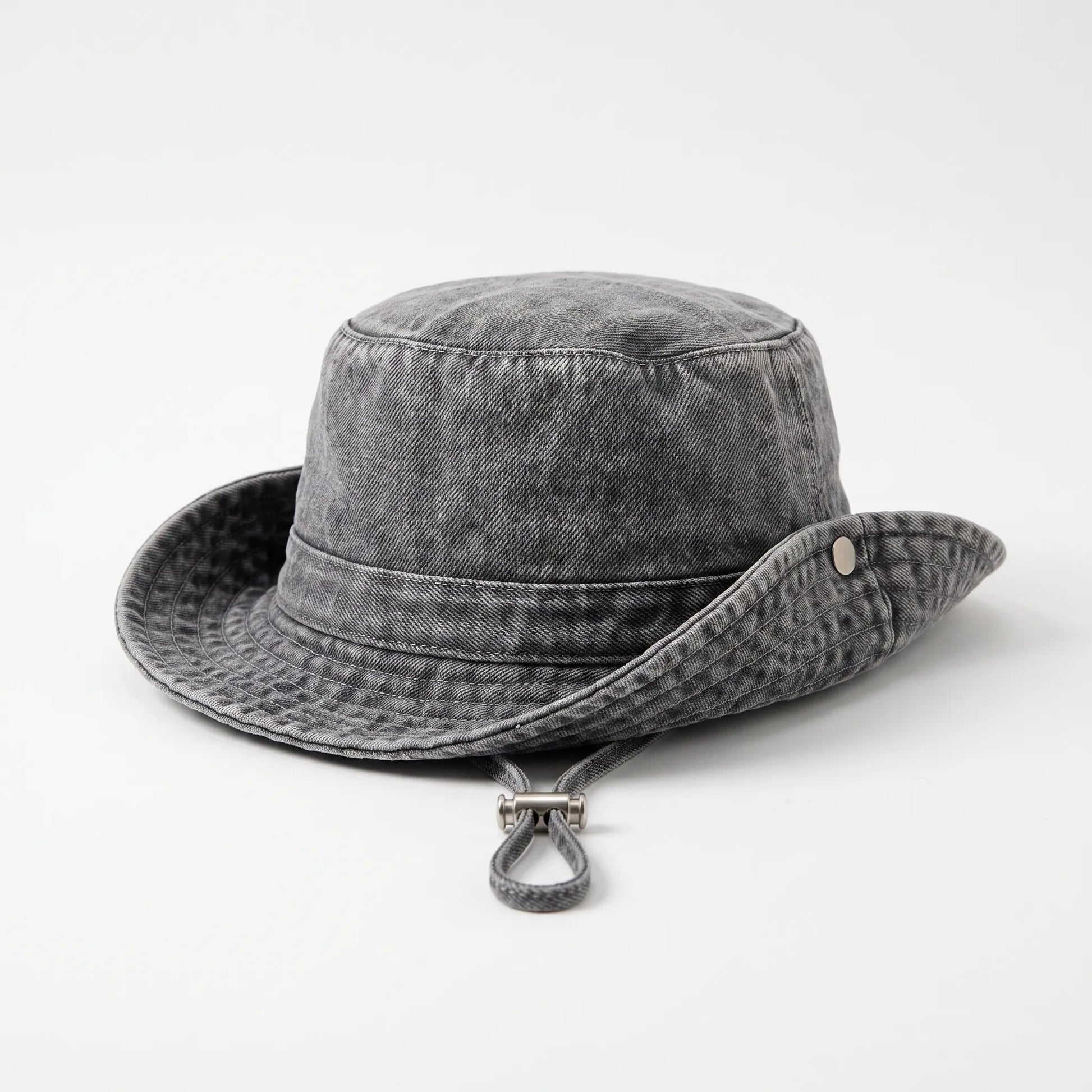 Bredbrättad jeanshatt - Peaknox