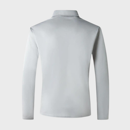 Silbergraues Langarm-Poloshirt für Herren, glatter Stoff, klassischer Kragen, Rückansicht.