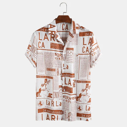 Herrenhemd mit Zeitungsdruck, weiß-braun, 65% Baumwolle, Freizeit, Streetwear, Kurzarm.