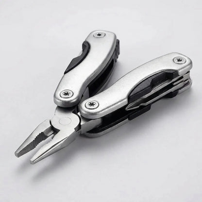 Compact 9-In-1 Folding Multi-Tool -  Traxfold