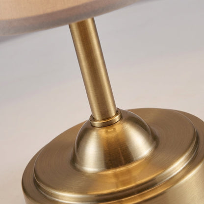 Cordless Retro Table Lamp - Clarenceo