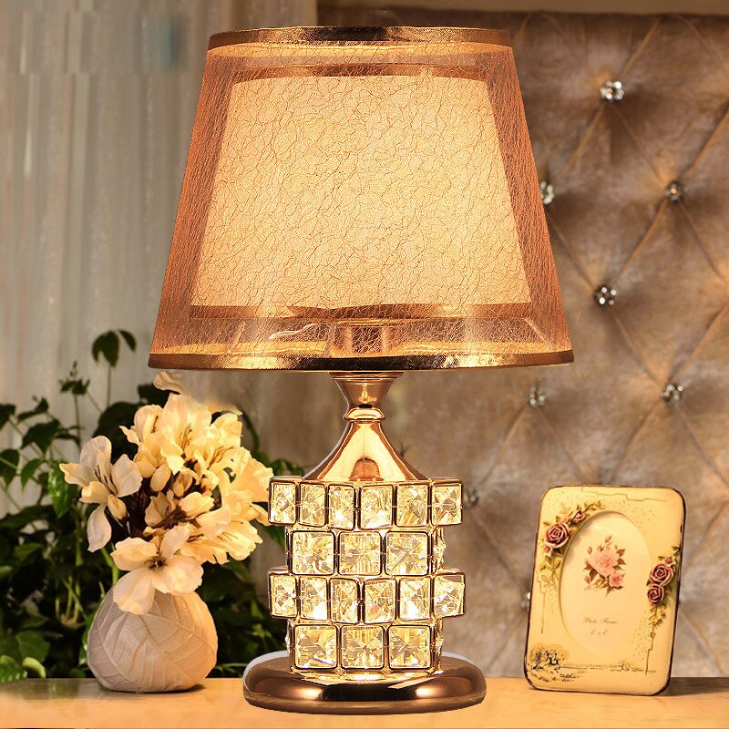 Crystal Accent Table Lamp - Crystelleon