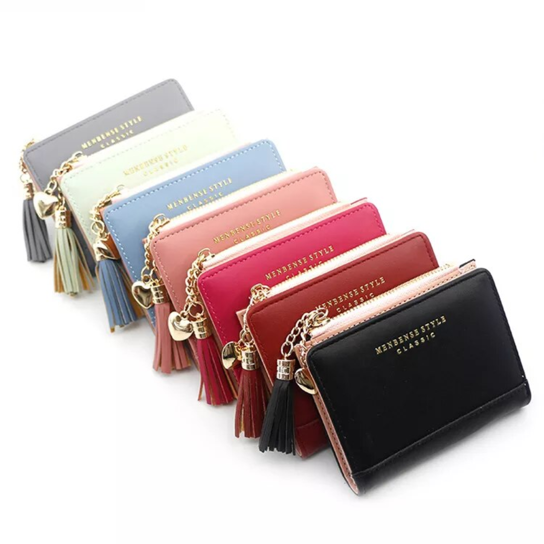 Bunte Mini-Kartenetuis aus Leder mit Quasten, ideal für Damen, stilvoll und kompakt.