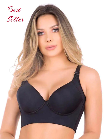 Frau trägt schwarzen Deep-Cup-BH, Bestseller, nahtlos, stützend, bequem, Damenunterwäsche.
