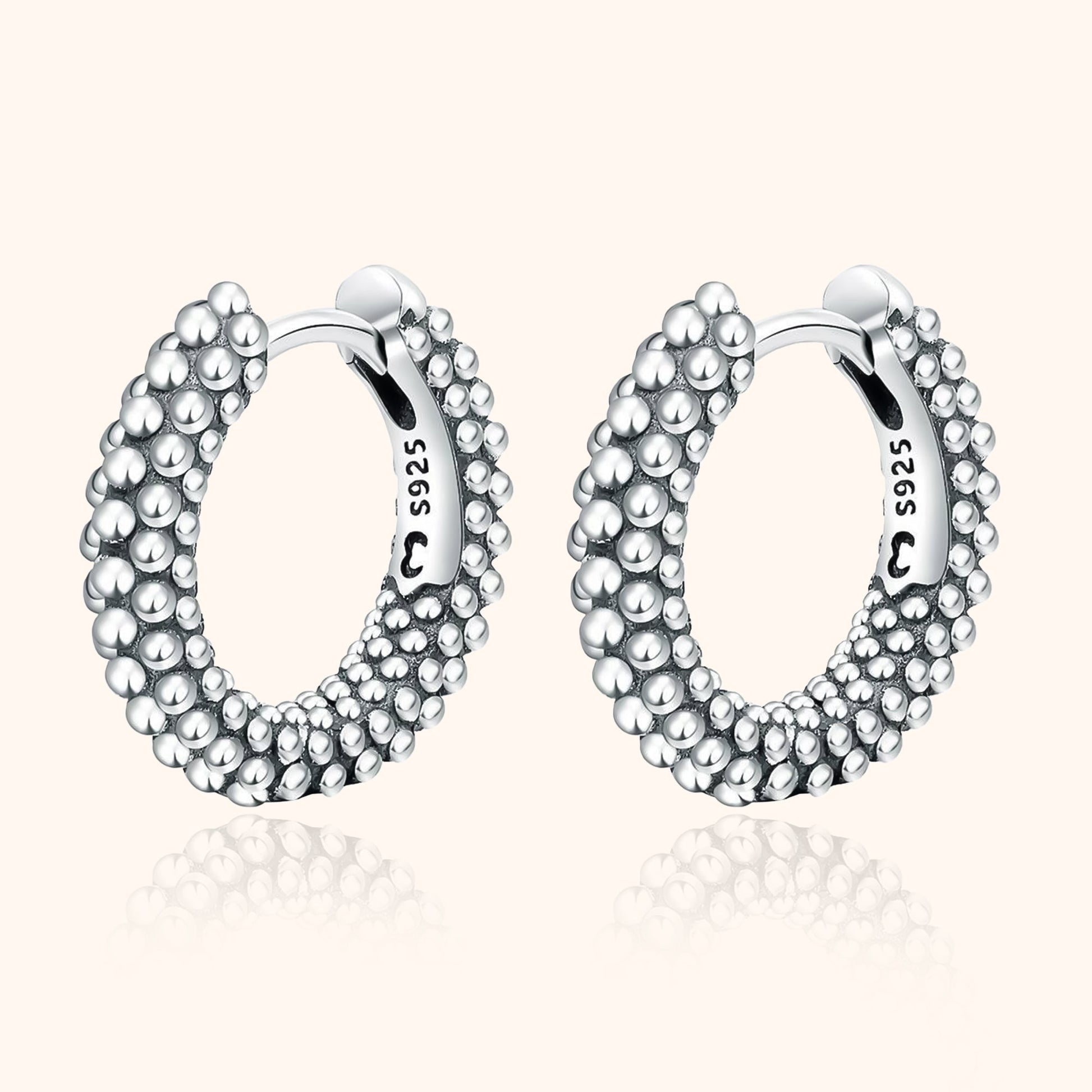 Silberne Creolen Ohrringe 925 Sterling Silber, Perlenstruktur, eleganter Schmuck für Damen