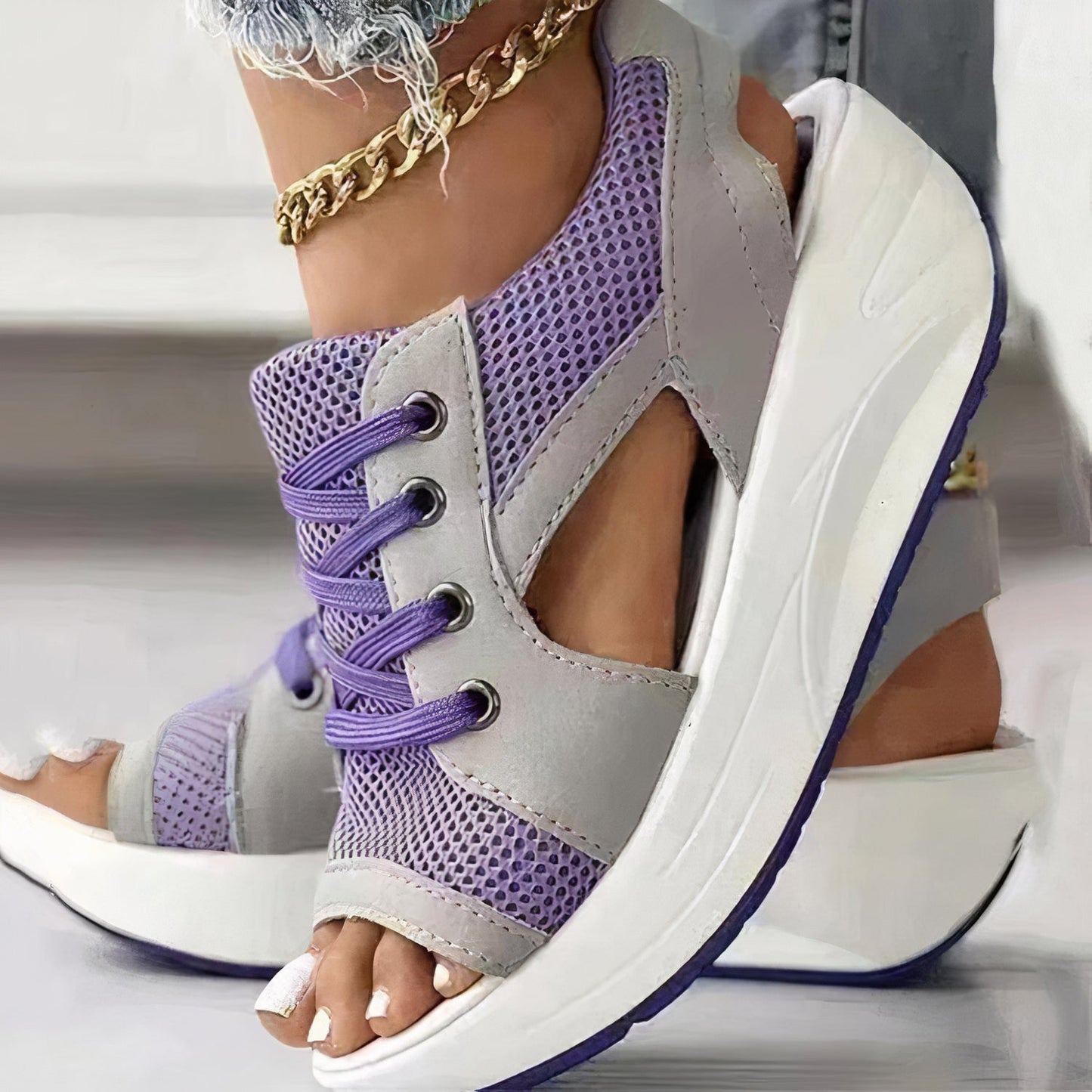 Sportiga slingbacks med snörning och öppen tå – Dalina
