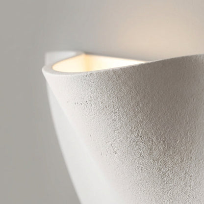 Elegant Curved Wall Sconce -  HaloFold