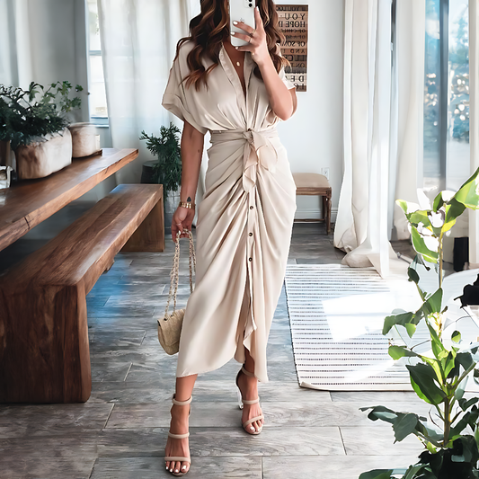 Maxiklänning med volanger och V-ringning, sommarstil, dammode - Elina