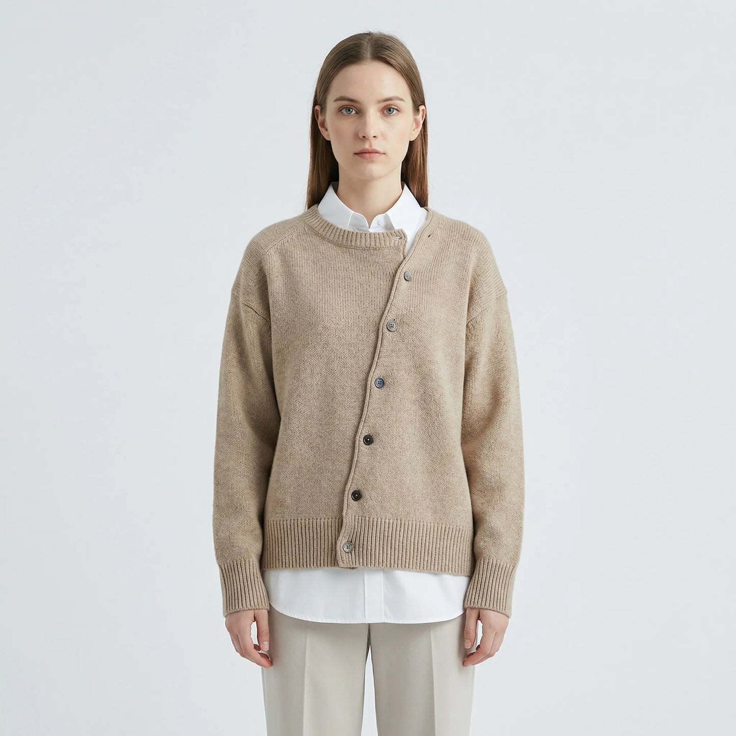 Eleganter Wickelstrickjacke Mit Knopfdetail - Marcella