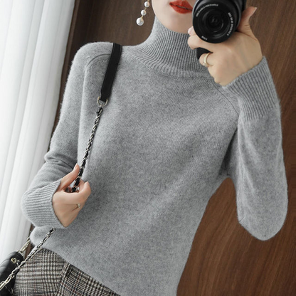Grauer Rollkragenpullover Damen, lange Ärmel, weiches Material, modisch, warm, elegant.