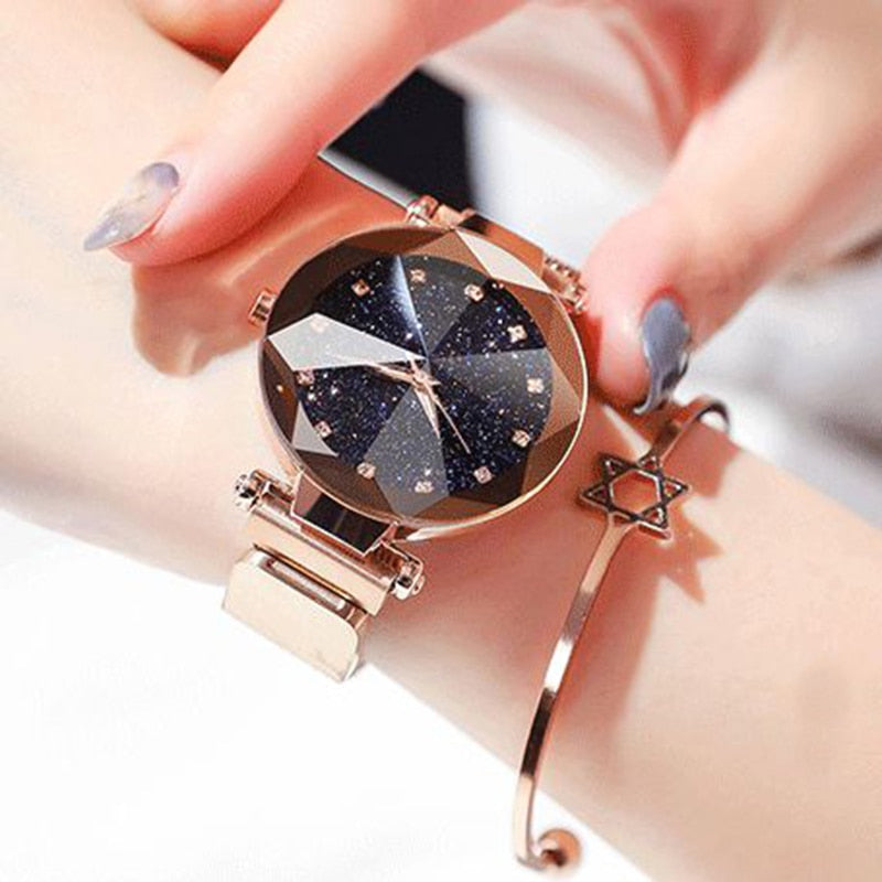 Luxus Damen Armbanduhr, roségold, Sternenhimmel Zifferblatt, modisches Accessoire, elegant.