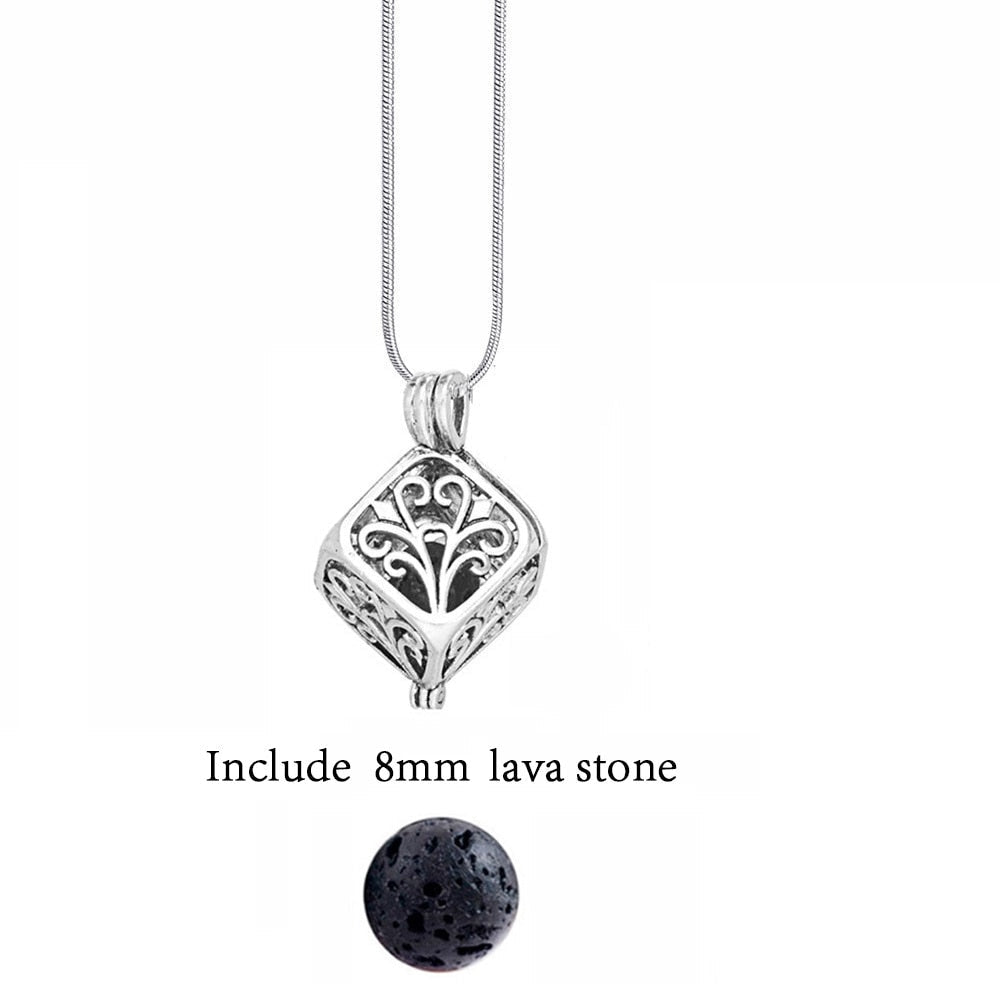 Silberne Halskette mit filigranem Anhänger und 8mm Lavastein, Schmuck für Damen.