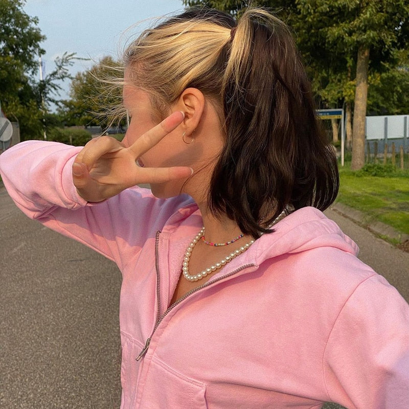 Höstig, trendig figurnära croppad zip-up-hoodie för dam med huva – Alina