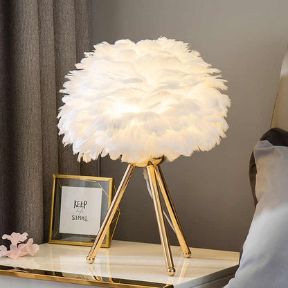 Dimbar bordslampa med lyxiga fjädrar – Pluma