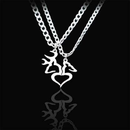 Silberne Pferde-Halskette mit Herzanhänger, elegantes Design, Damen-Schmuck.
