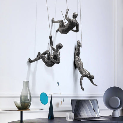 Bergsklättrare väggskulptur – PeakFigures