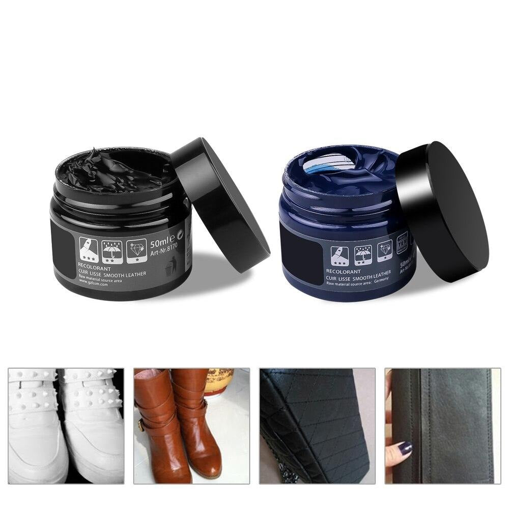 Schwarze und blaue Lederpflegecreme in offenen Dosen, ideal für Glattlederreparatur.