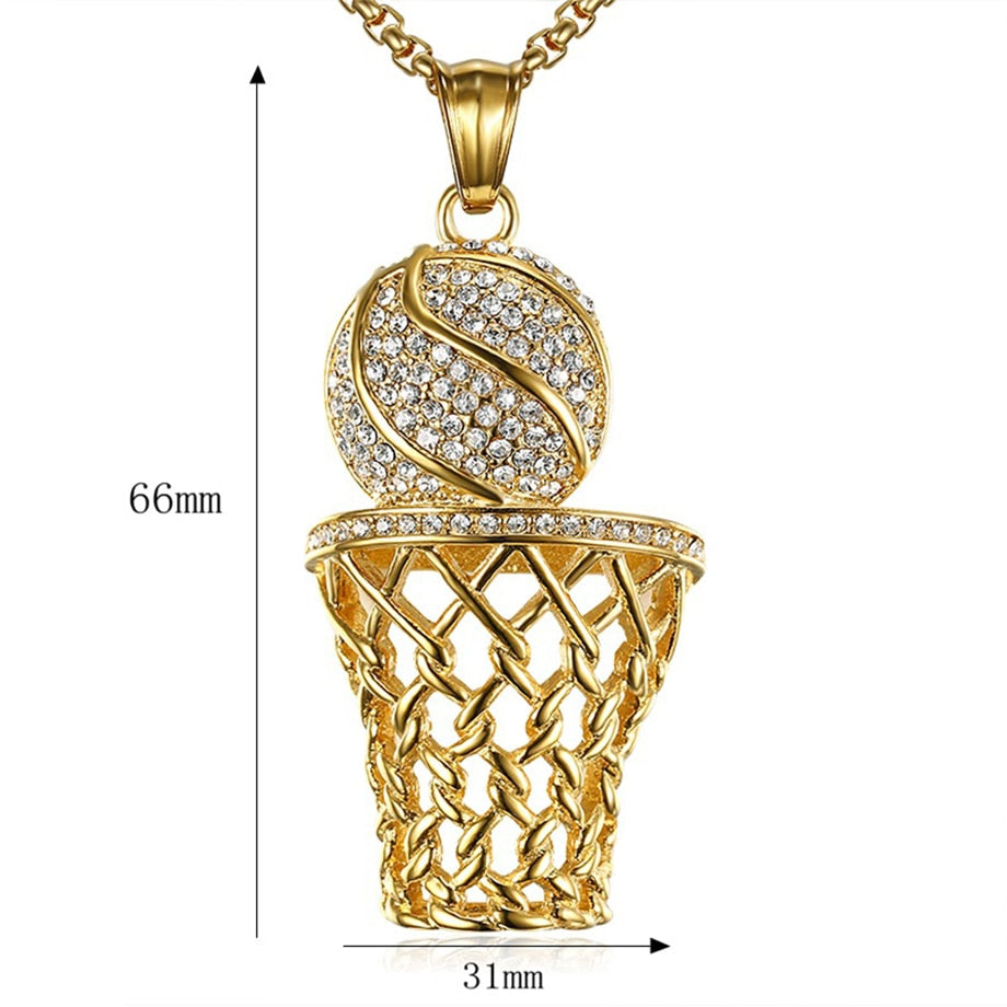Goldener Basketballkorb-Anhänger mit Strasssteinen, 66mm x 31mm, modisches Schmuckstück.
