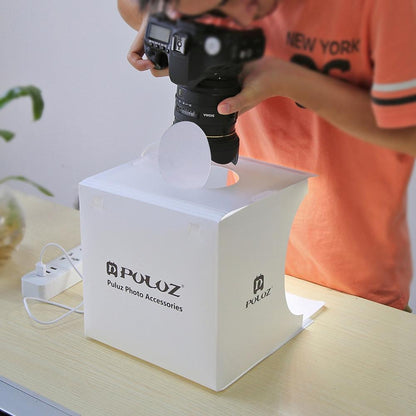 Bärbart fotostudio med LED-belysning – LumiCube