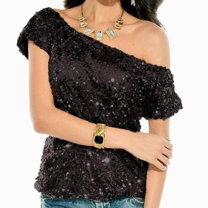 Trendig axel‑T‑shirt med paljetter för sommarnätter - GlamGlanz