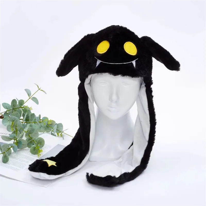 Schwarze Plüschmütze mit Fledermausohren und gelben Augen, Halloween-Kostümaccessoire.
