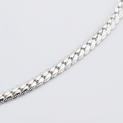 Halskette Für Frauen - SilverGleam 