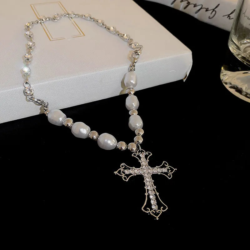 Halskette Mit Kreuzanhänger - PearlCross 