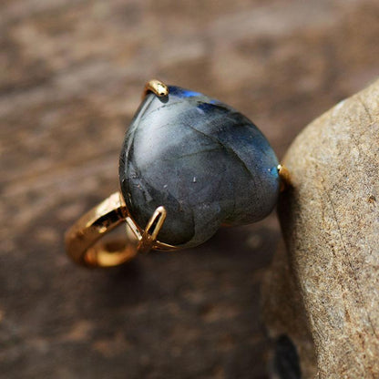 Handgefertigter Ring - HeartGemRing 