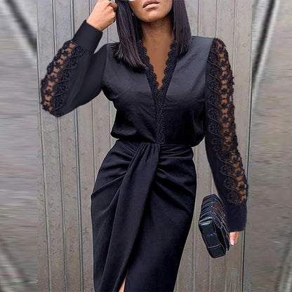 Damenkleid schwarz, Spitzenärmel, elegantes Design, Abendmode, knielang, V-Ausschnitt.