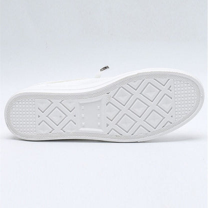 Weiße Sneaker-Sohle, rutschfestes Gummimaterial, geometrisches Muster, Unisex-Sportschuh.