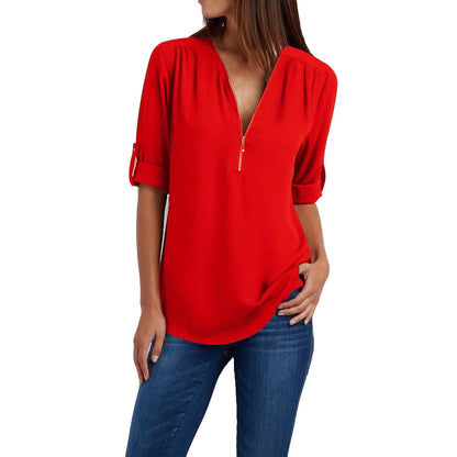 Rote Damenbluse mit V-Ausschnitt und Reißverschluss, 3/4-Ärmel, lässig, elegant.
