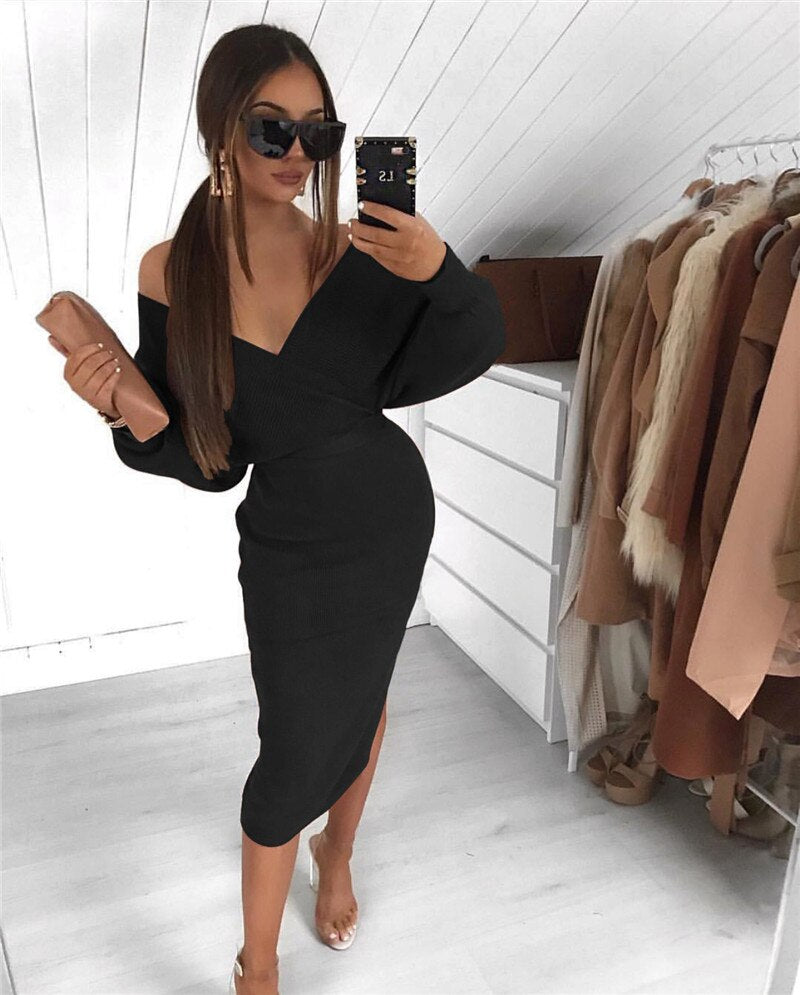 Frau im schwarzen, schulterfreien Kleid, Sonnenbrille, Handy, Mode, eleganter Look, Selfie.