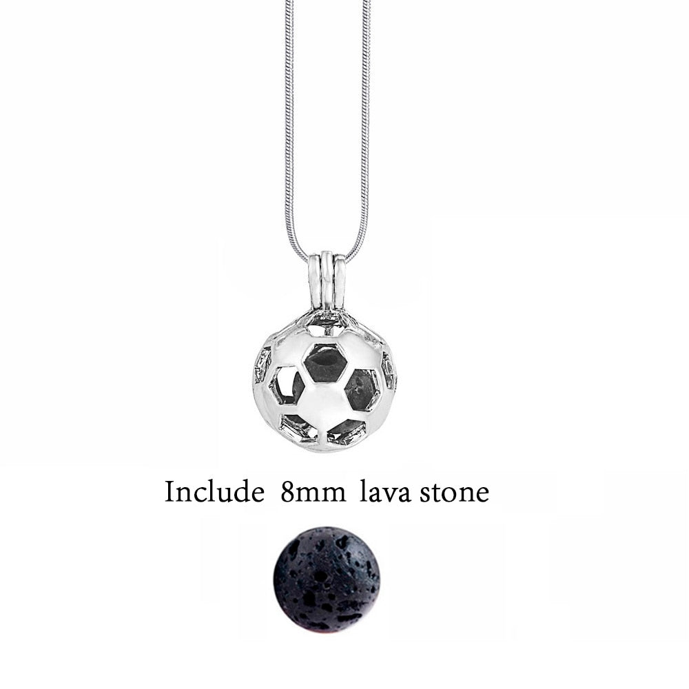 Silberne Fußball-Halskette mit 8mm Lavastein, Schmuck für Sportfans, modisch und elegant.