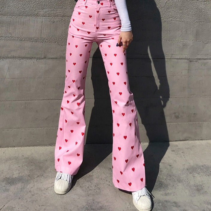 Damen Schlaghose rosa mit roten Herzmustern, modisch, lässig, Streetwear, Baumwolle.