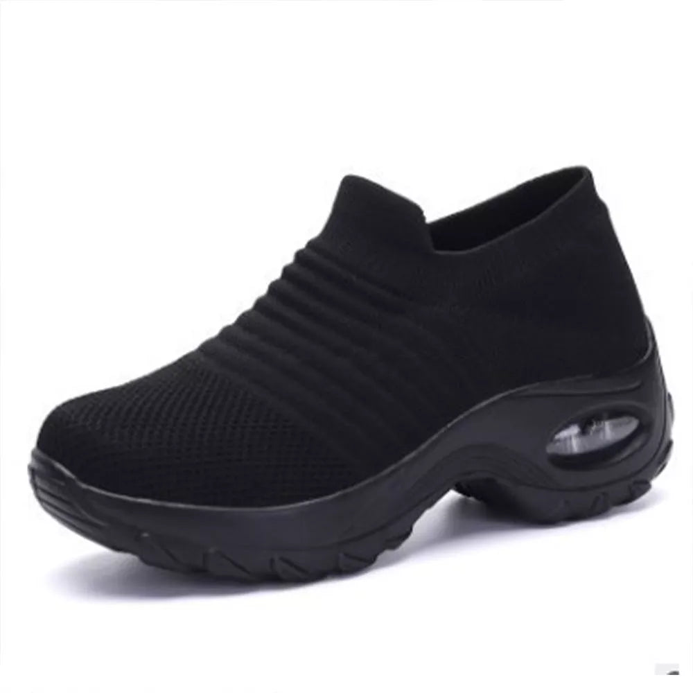 Schwarze Damen-Sneaker mit Luftkissen, bequem, atmungsaktiv, rutschfeste Sohle.