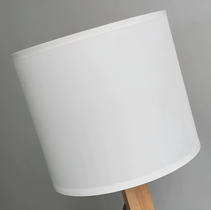 Flexibel robot skrivbordslampa i massivt trä - LumoBot