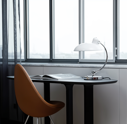 Justerbar vintage skrivbordslampa i järn – Virella