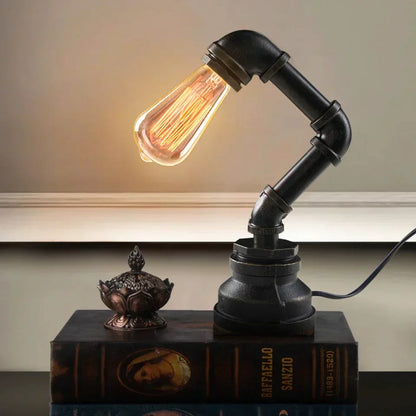 Industrial Inspired Tabletop Lamp -  Streamori