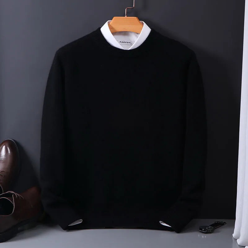 Schwarzer Herrenpullover aus Wolle, klassisches Design, ideal für Herbstmode.