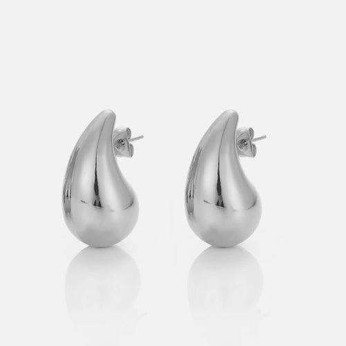 Silberne Tropfen-Ohrringe, glänzend, modern, Edelstahl, elegantes Schmuckdesign.
