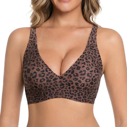 Bh med brunt och svart leopardmönster, djup v-ringning, framifrån på modell 4
