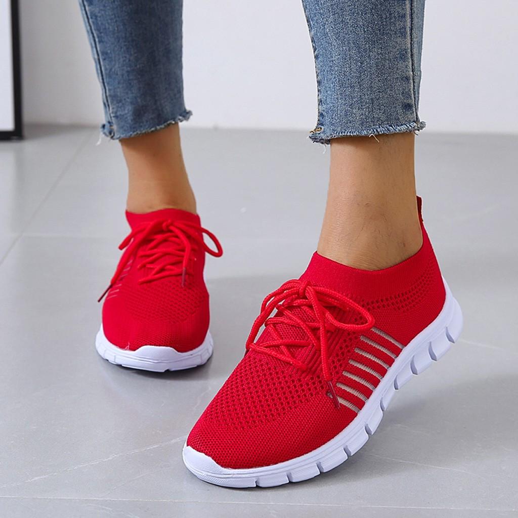 Rote Damen-Sneaker, atmungsaktiv, rutschfeste Sohle, ideal für Fitnessstudio und Sport.