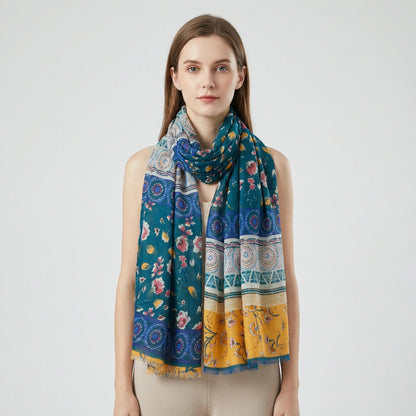 Lichte Damesdoek Met Kwastjesdetails - Janice