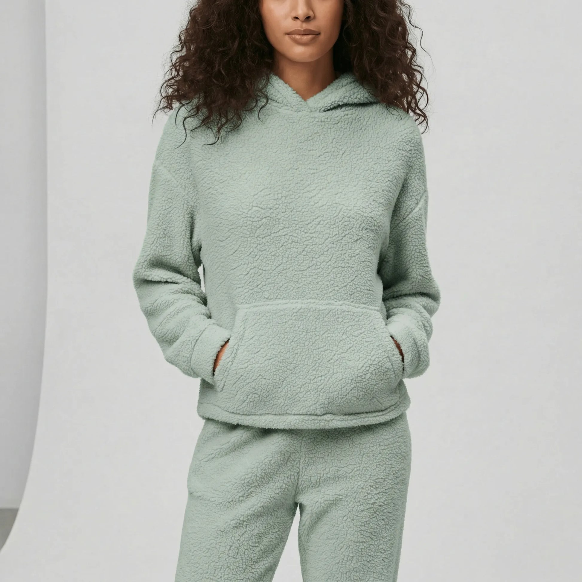 Loungewear-Set Mit Känguru-Tasche - Milana