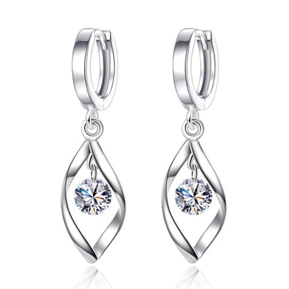 Silberne Ohrringe mit Zirkonia-Anhänger, elegantes Design, Schmuck für Damen.